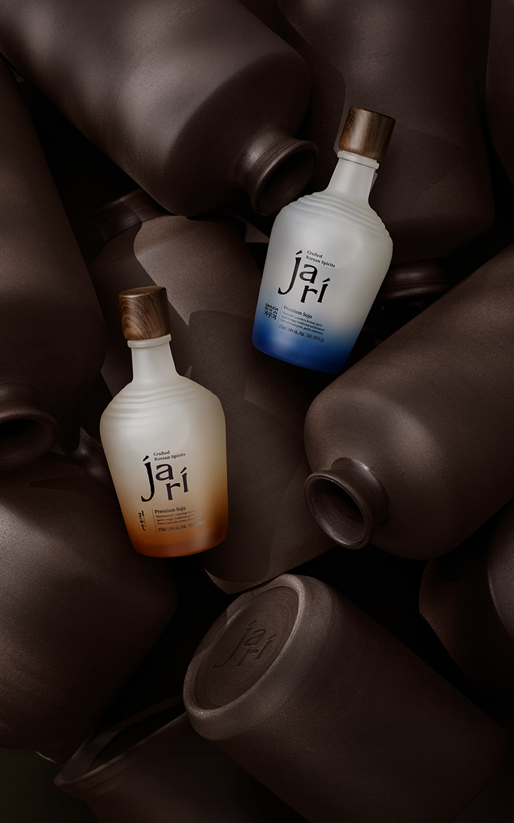 Promotional photo featuring jari